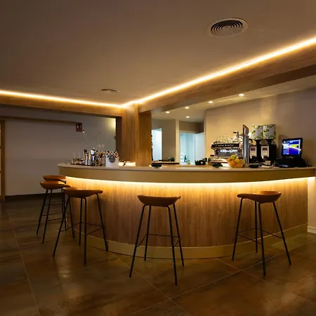 Hotel Montepiedra 4